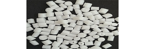 Selección de un plástico para su pieza moldeada por inyección: POM