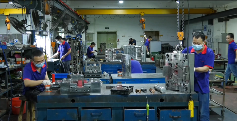 molde de inyecci&oacute;n