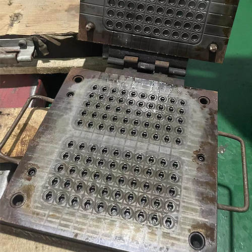 Moldeo de compresi&oacute;n el&eacute;ctrica