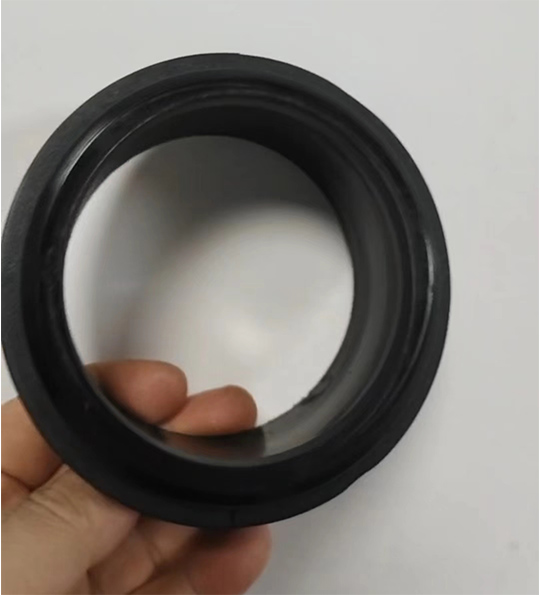 parte de moldeo por compresi&oacute;n de goma